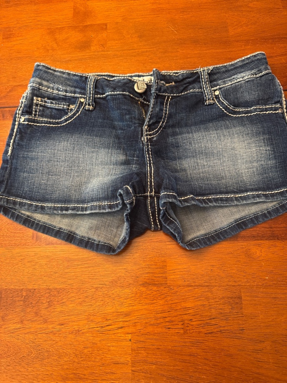 Daytrip Women’s Dark Blue Denim Cutoff Shorts